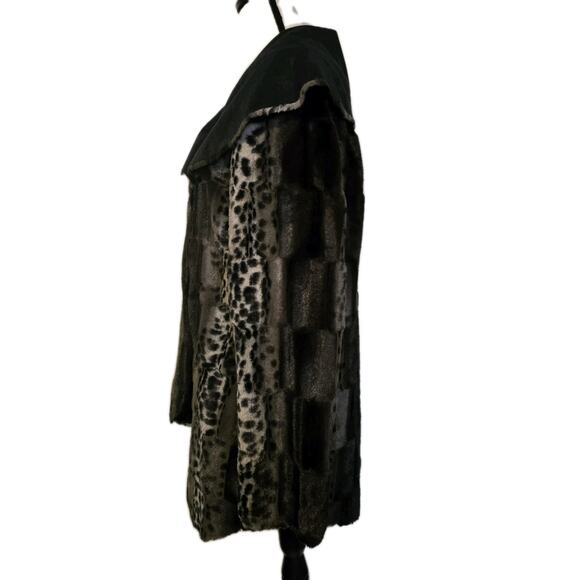 Chi by Falchi Women's Medium Reversible Black/Gray Faux leather and Fur ¾ length - Picture 5 of 13